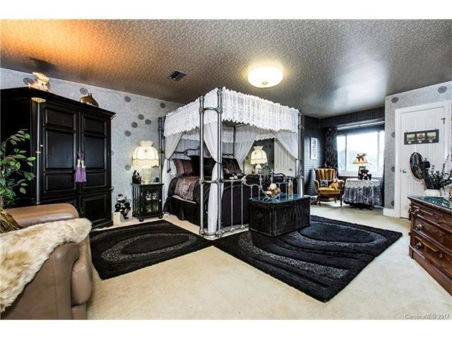Matthews Manor Bed & Breakfast エクステリア 写真